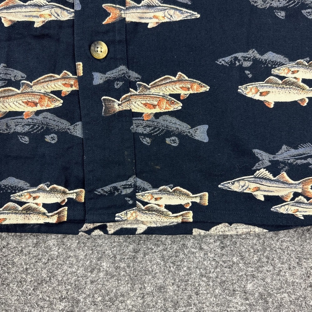 Reel Legends Shirt Mens L Blue Fish Print Relaxed Fit Short Sleeve Button Front - Picture 6 of 10